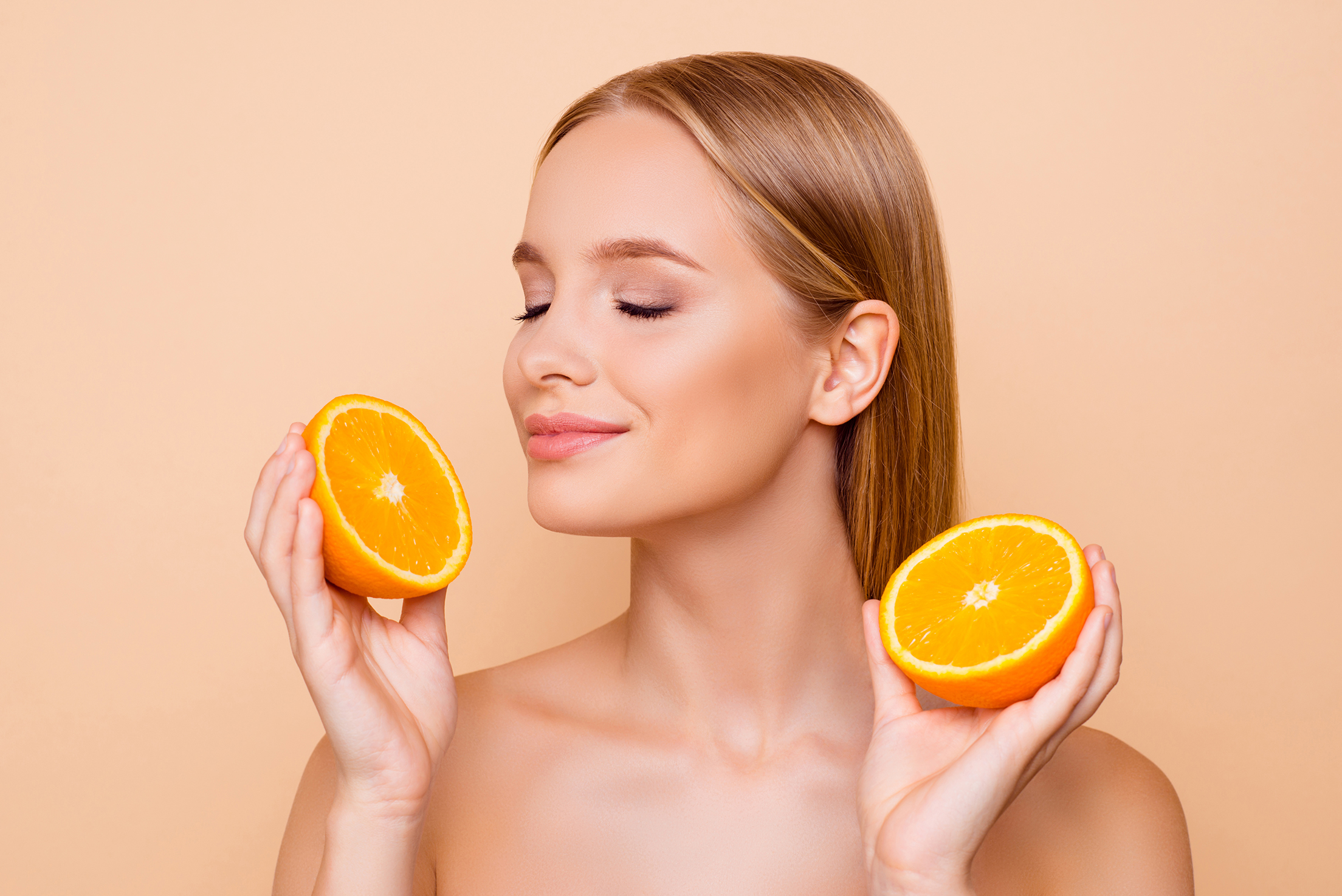 Vitamín C v kozmetike a jeho benefity pre Vašu pleť