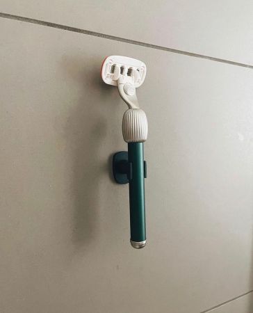 Fler žiletka na holenie starter pack, Pine