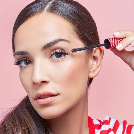 Deborah Milano riasenka pre objem Like a Pro, 13 ml