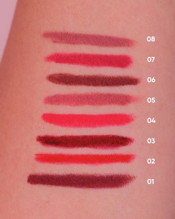 Deborah Milano vysúvacia ceruzka na pery 24ore Long Lasting, 0,4 g