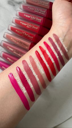 Deborah Milano tekutý matný rúž Red Touch, 5ml