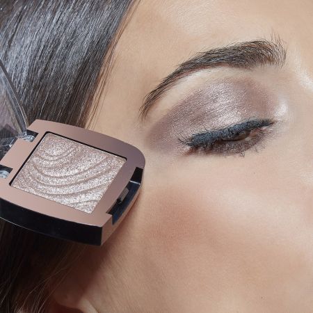 Deborah Milano očný tien mono Color Lover (Wet&Dry), 3,5g