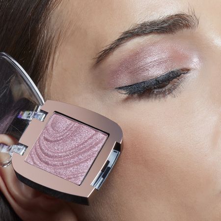 Deborah Milano očný tien mono Color Lover (Wet&Dry), 3,5g