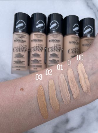 Deborah Milano vysoko krycí make-up 24ore Extra Cover, 30ml