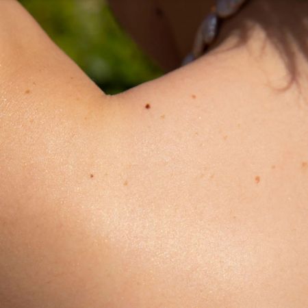 Fler trblietavá osviežujúca pena na telo s šumivým efektom Fresh Glow, 150ml