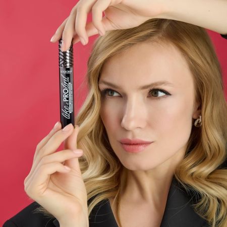 Deborah Milano semipermanentná maskara pre objem a predĺženie Like a Pro Tint, čierna, 13 ml