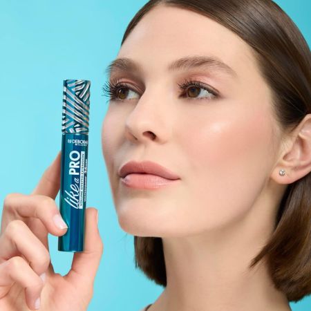 Vodoodolná riasenka Deborah Milano pre objem a predĺženie 36ore Like a Pro, čierna, 13 ml