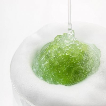 Beauty of Joseon ľahký čistiaci gél s výťažkom zo zelenej slivky Green Plum, 100ml