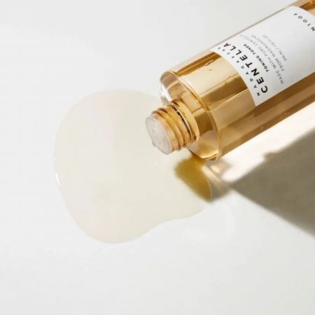 Skin1004 jemný exfoliačný pleťový toner s PHA Madagascar Centella Toning Toner, 210ml