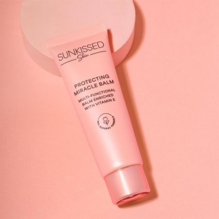 Sunkissed regeneračný a vyživujúci balzam na suchú pokožku Miracle Balm, 40ml
