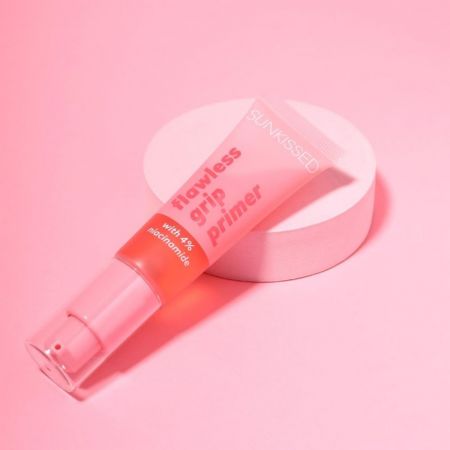Sunkissed hydratačná podkladová báza Flawless Grip, 24ml