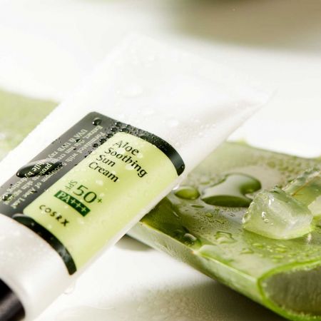 Cosrx hydratačný ochranný krém na tvár s Aloe Vera SPF 50+/PA+++, Aloe Soothing Sun Cream, 50ml