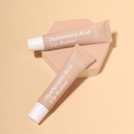 Sunkissed vyživujúci balzam na pery s kyselinou hyalurónovou a bambuckým maslom Lip Butter