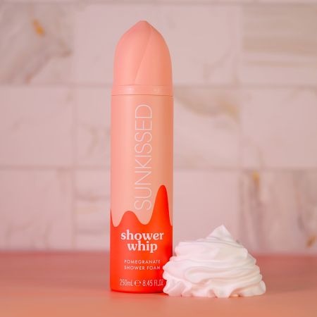 Sunkissed šľahačková sprchová pena Shower Whip Pomegranate, 250ml