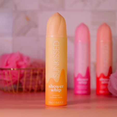Sunkissed šľahačková sprchová pena Shower Whip Mango, 250ml