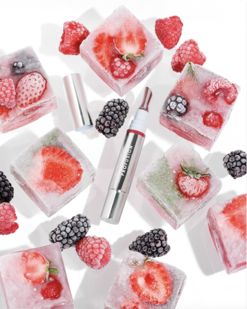 Profusion chladivý lesk na pery so zväčšujúcim efektom Frosted Kiss, 3,2ml