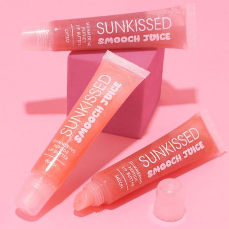 Sunkissed ligotavý balzám na pery s peptidmi, Smooch Juice Shimmering Lip Butter,17 ml