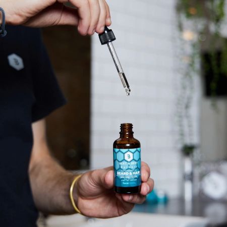 Bert & Bert vyživujúci olej na vlasy a fúzy, Men's Beard and Hair Oil, 50ml