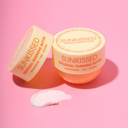 Sunkissed samoopaľovacie telové maslo s bambuckým maslom a vitamínem E, Gradual Tanning Butter, 200ml 
