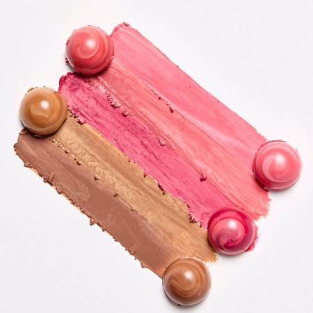 Deborah Milano krémová lícenka v tyčinke Easy Blush Stick, 5g