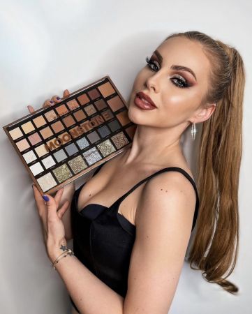 Profusion paletka očných tieňov Moonstone, 66,7g